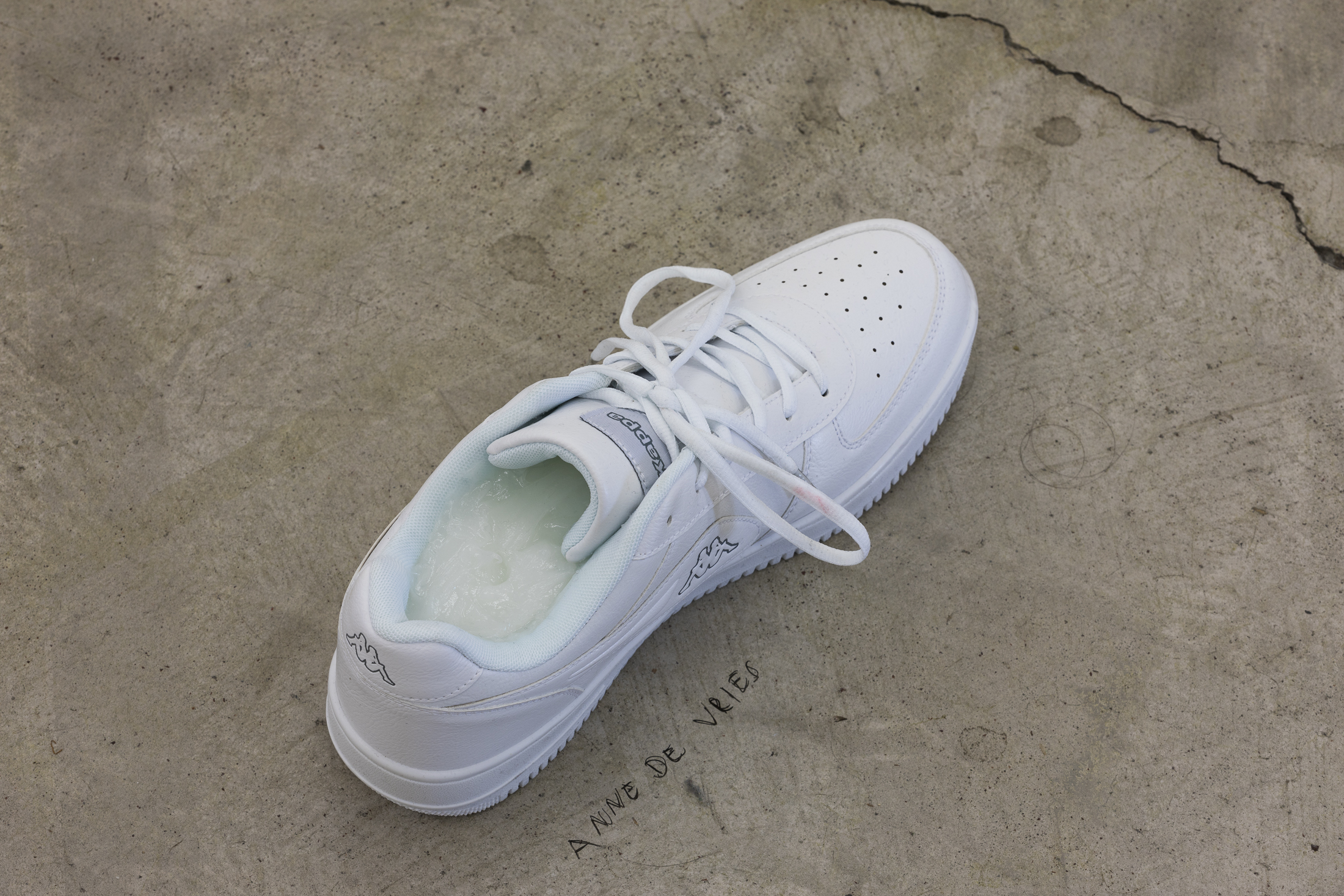 2021 09 Real Life Shoes, Atelierhaus Klingental, Basel — Anne De Vries — Jeronim Horvat